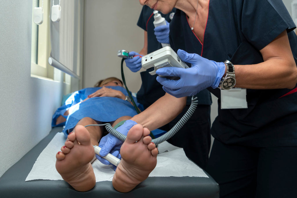 Blood pressure measurement from the popliteal artery leg, Ankle Brachial Index, Cardio‐ankle vascular index, tibial pulse